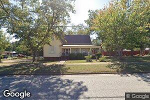 312 E Mckinnon St, New Brockton, AL 36351