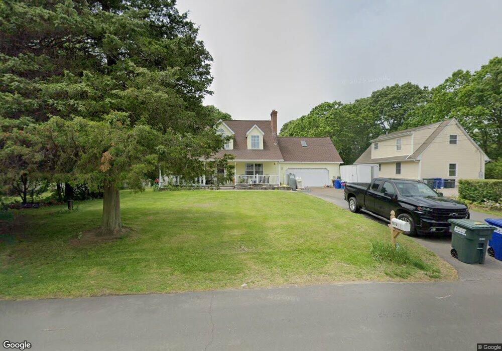 510 Greenhaven Rd, Pawcatuck, CT 06379 - photo 1