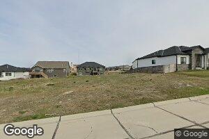 7600 Ponce Dr, Lincoln, NE 68516