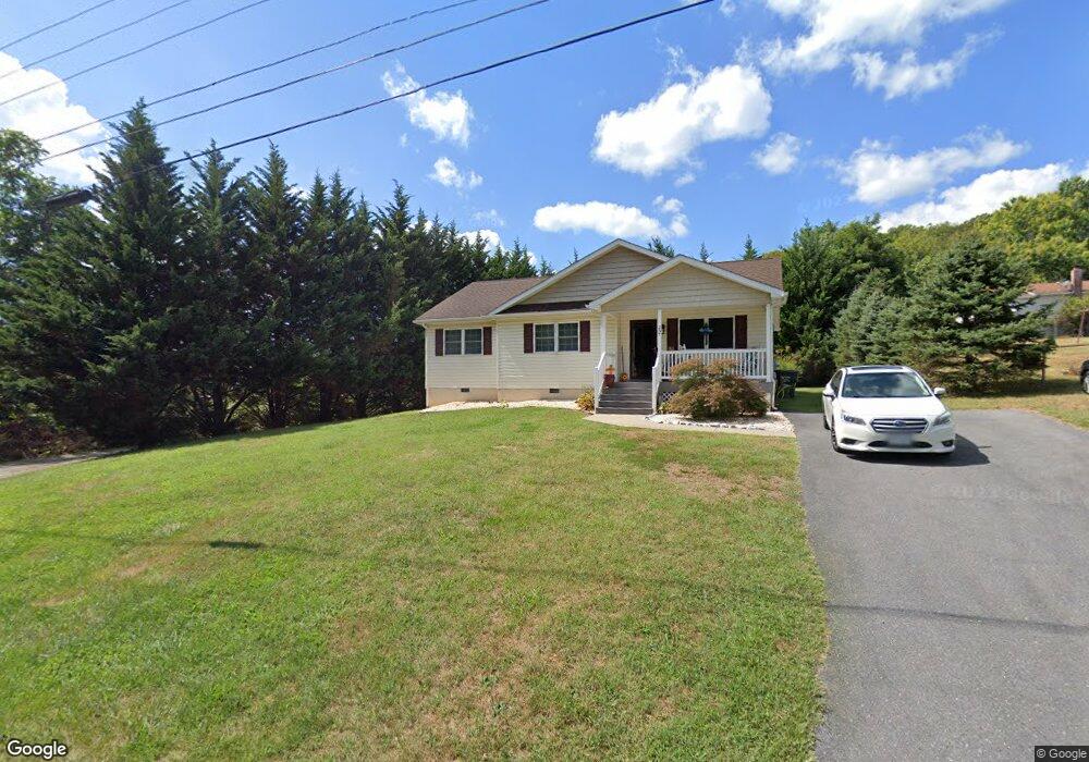 237 Montgomery Rd, Staunton, VA 24401 - photo 1