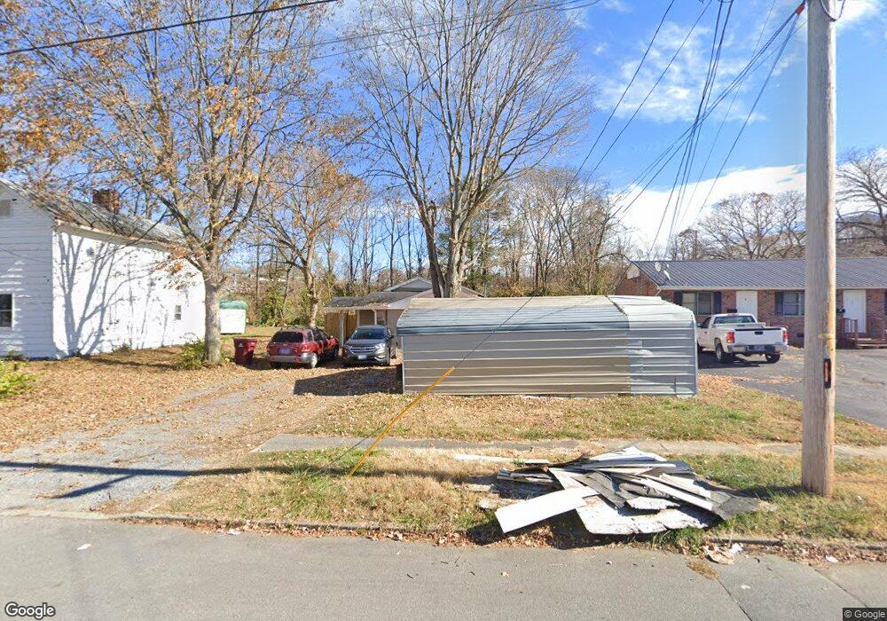 1003 Division St, Johnson City, TN 37601 - photo 1