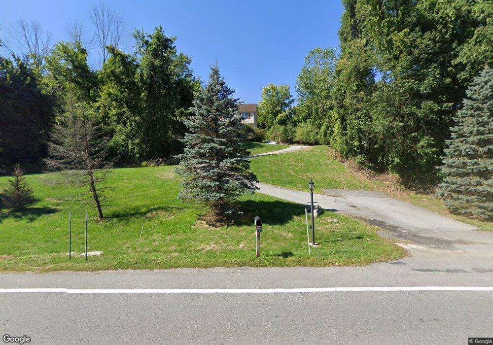 991 Stoneleigh Ave, Carmel, NY 10512 - photo 1