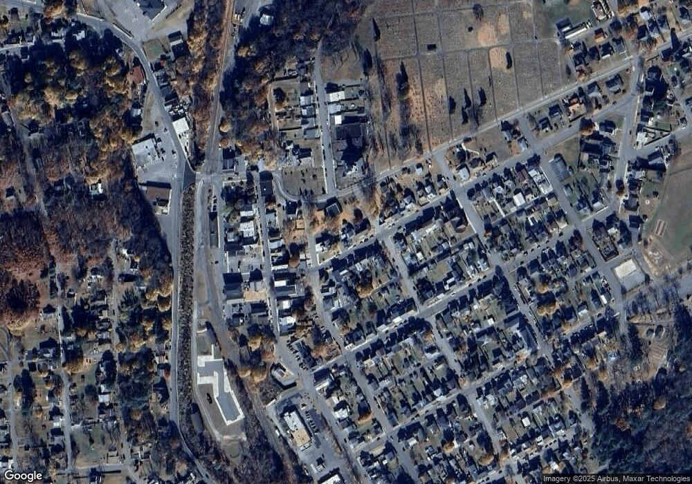 217 1st St unit 219, Weatherly, PA 18255 - photo 1