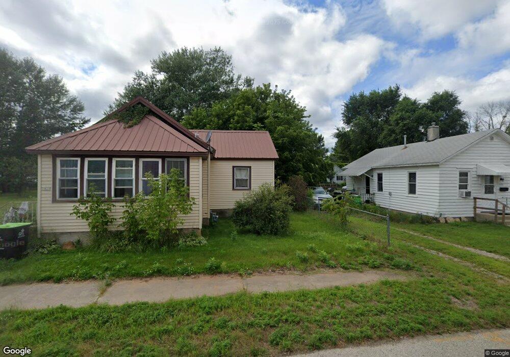 1905 14th St, Menominee, MI 49858 - photo 1