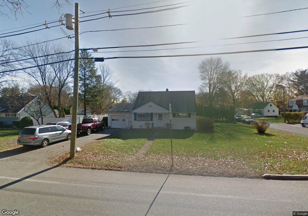 1220 Ratzer Rd, Wayne, NJ 07470 - photo 1