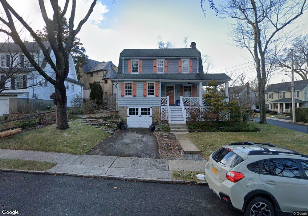 163 Chatfield Rd, Bronxville, NY 10708 - photo 1