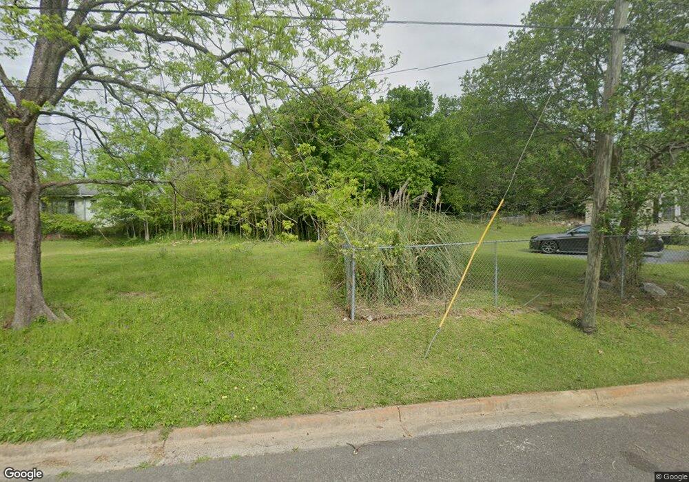 2065 Freeman St, Macon, GA 31201 - photo 1