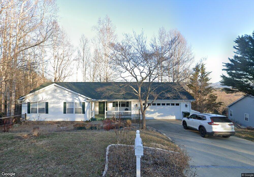 106 Red Cedar Dr unit 104 & 105, Hendersonville, NC 28792 - photo 1