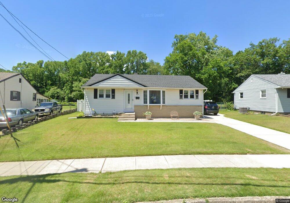 765 W 3rd Ave, Runnemede, NJ 08078 - photo 1