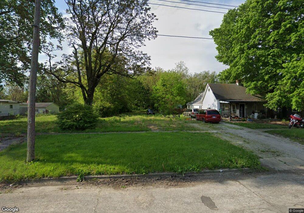 2413 Lafayette Ave, Mattoon, IL 61938 - photo 1