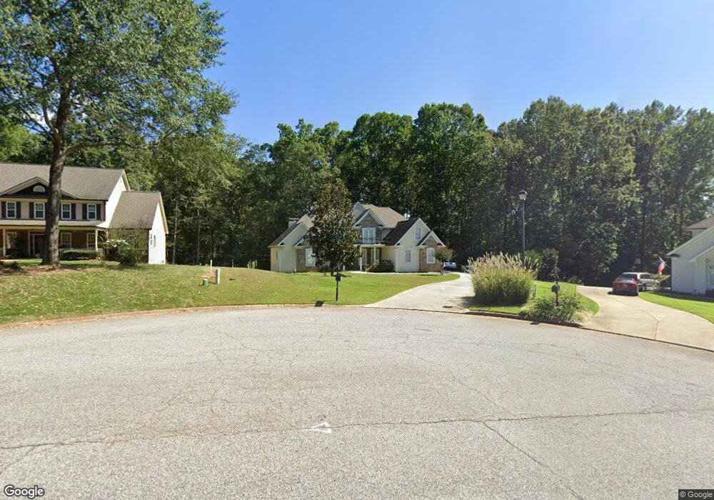 820 Mill Brook Ln, Hoschton, GA 30548 - photo 1