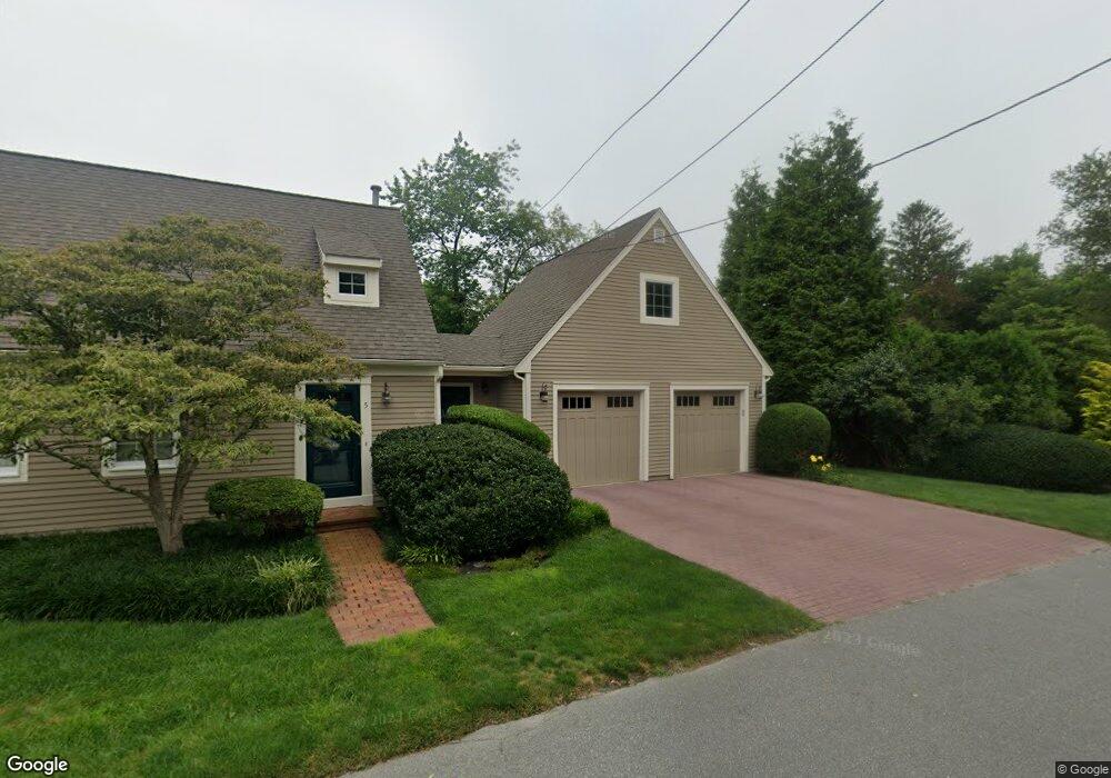 5 Stoneledge Rd, South Dartmouth, MA 02748 - photo 1