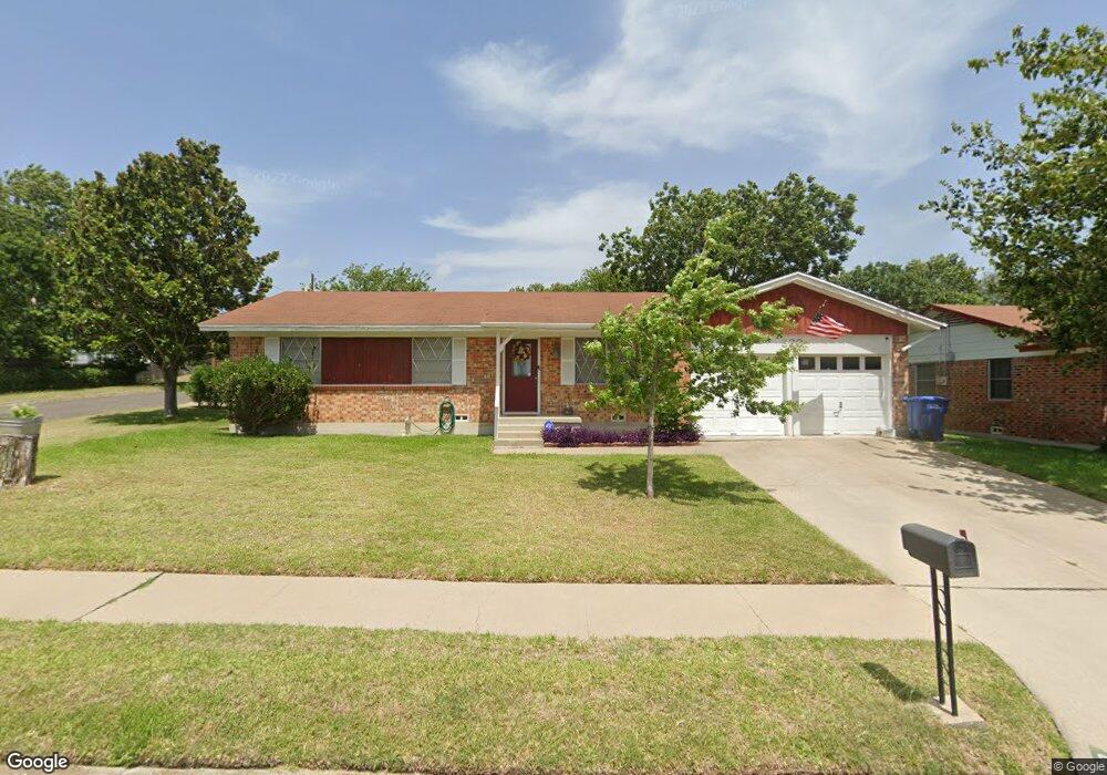 520 Allen St, Copperas Cove, TX 76522 - photo 1