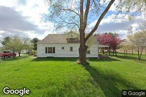 21052 Claypool St, Greenview, IL 62642