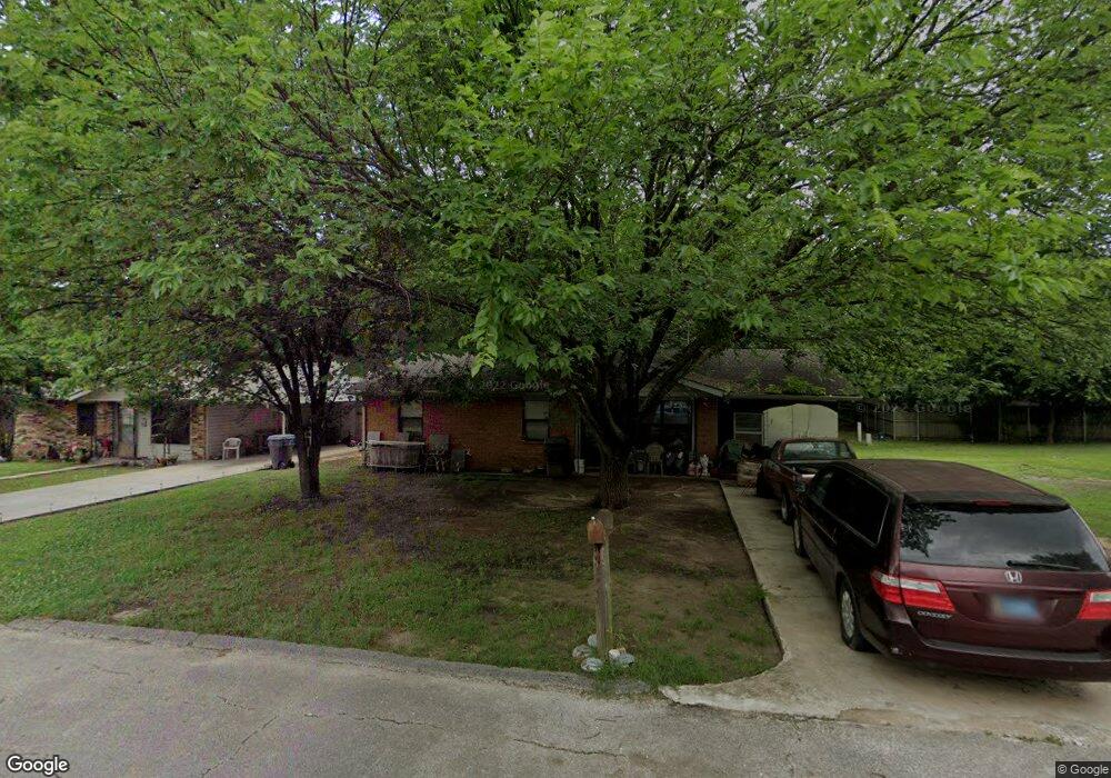 302 13th Ave SE, Ardmore, OK 73401 - photo 1