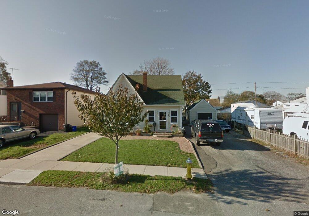 205 Deauville Pkwy, Lindenhurst, NY 11757 - photo 1