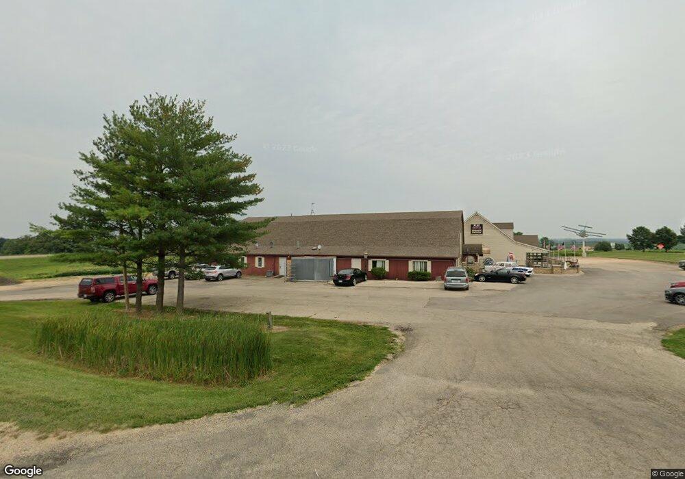 2051 N Ayp Rd, Freeport, IL 61032 - photo 1