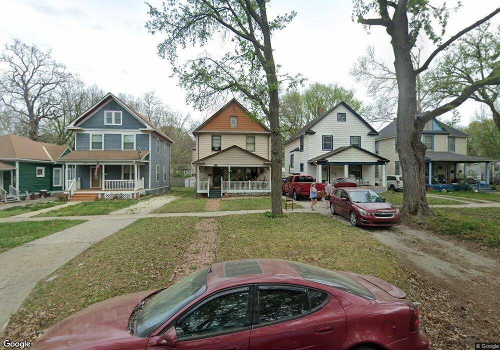 114 SW Clay St, Topeka, KS 66606 - photo 1