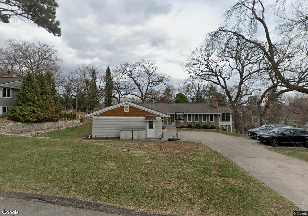 4731 Coventry Rd E, Minnetonka, MN 55345 - photo 1