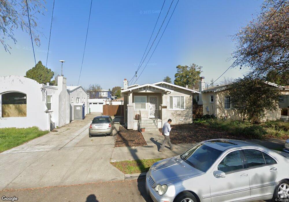 1423 Derby St, Berkeley, CA 94702 - photo 1