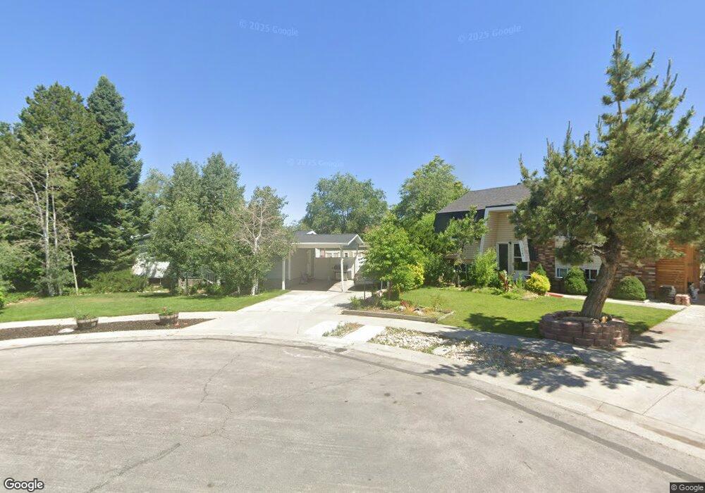 1545 E Fireside Cir, Sandy, UT 84093 - photo 1