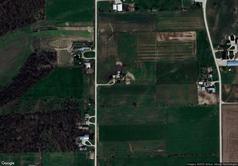 5711 S 400 E, Berne, IN 46711 - photo 1