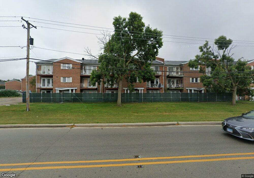 10217 Dearlove Rd unit 3, Glenview, IL 60025 - photo 1