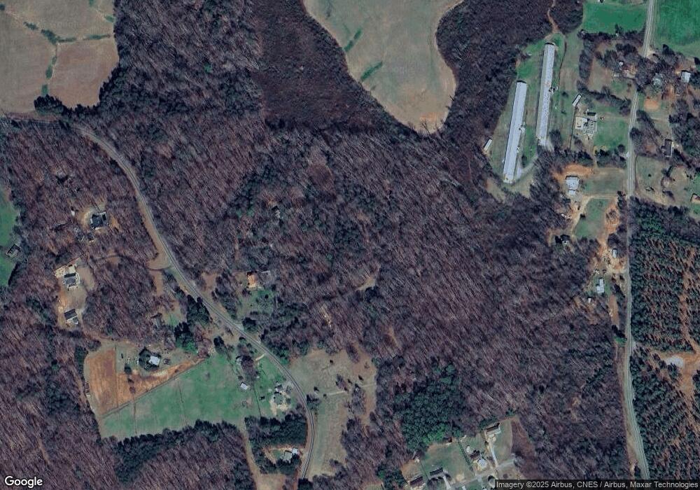 370 River Run Rd, Statesville, NC 28625 - photo 1