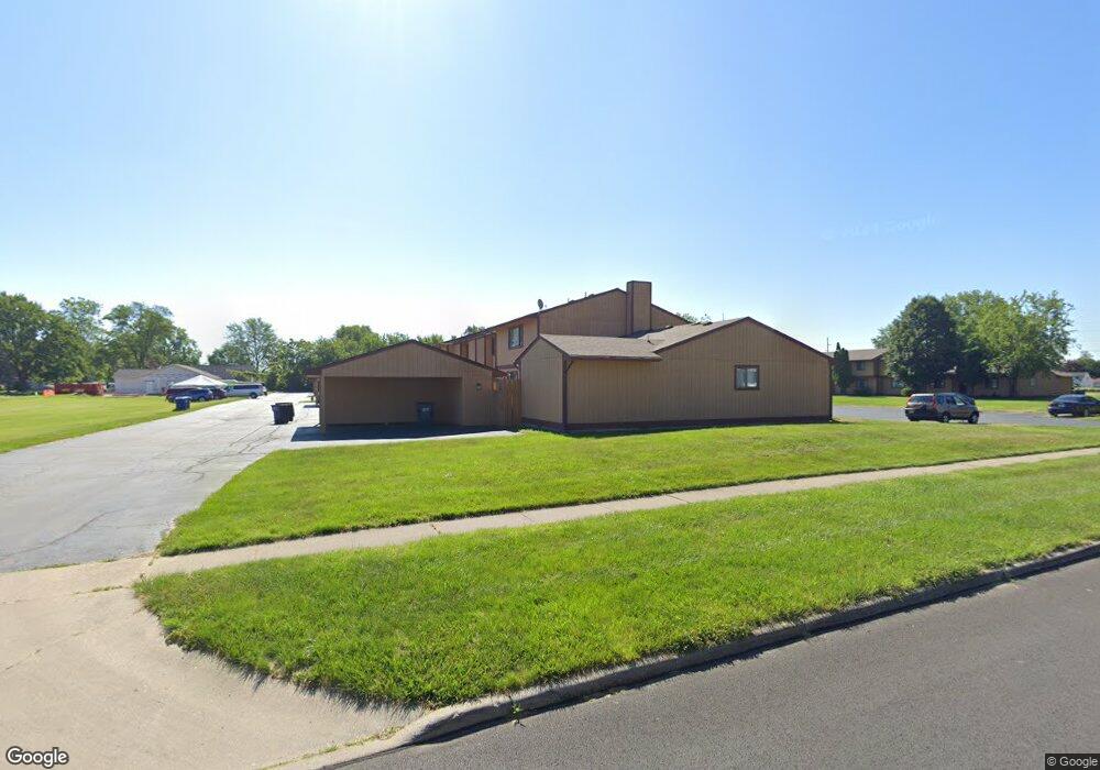 5080 Breezeway Dr unit 25, Toledo, OH 43613 - photo 1