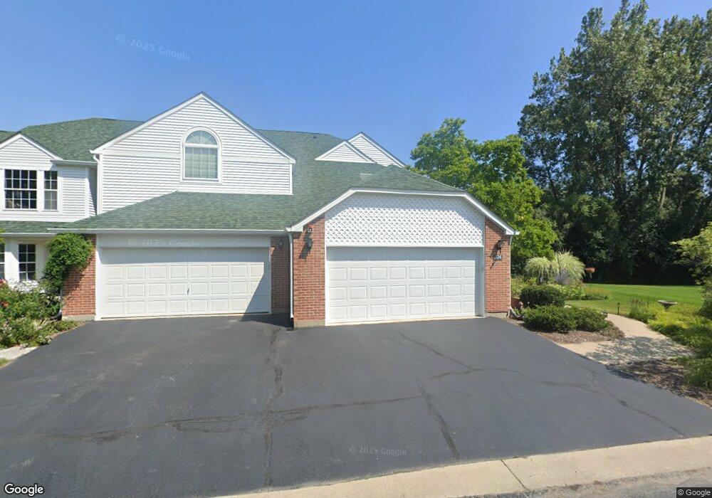 126 Pembroke Cir unit 7E, Lake Bluff, IL 60044 - photo 1