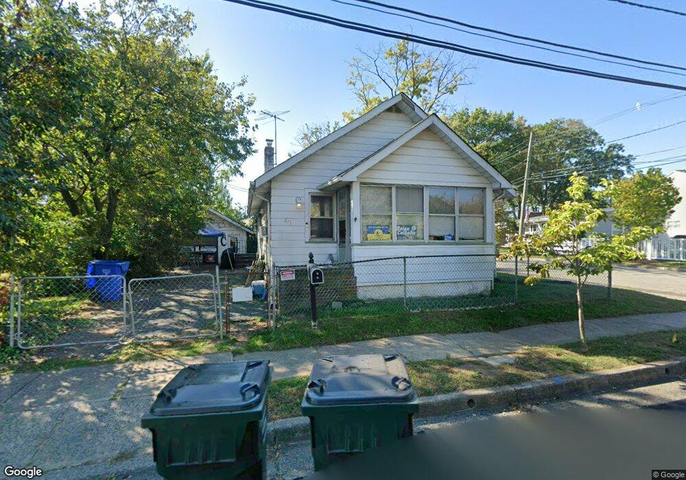 271 Grove Ave, Woodbridge, NJ 07095 - photo 1