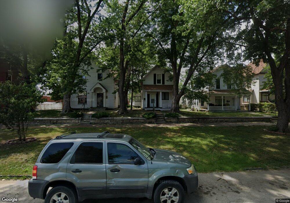 519 SW Tyler St, Topeka, KS 66603 - photo 1