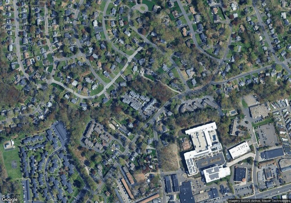 81 Wolfpit Ave unit B4, Norwalk, CT 06851 - photo 1