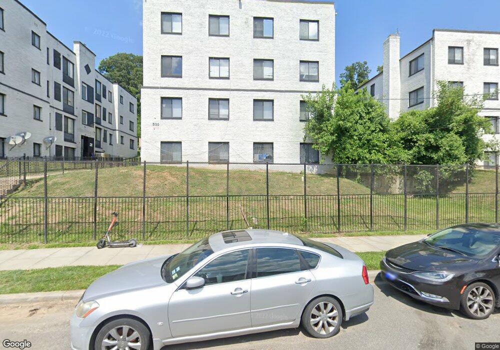 330 37th St SE unit 102, Washington, DC 20019 - photo 1