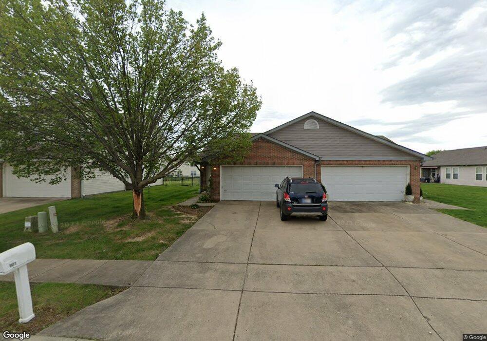 1071 Torino Ct, Franklin, IN 46131 - photo 1