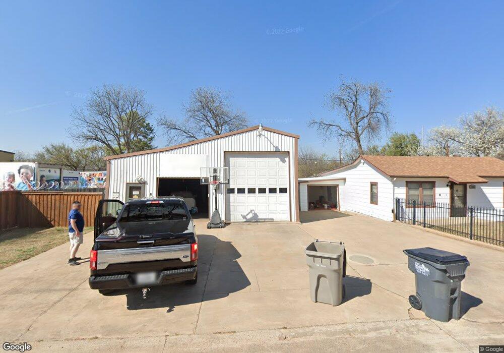 1208 37th St, Wichita Falls, TX 76302 - photo 1