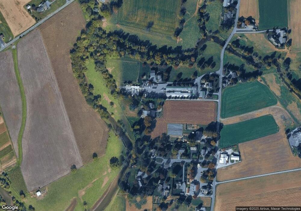 566 Gibbons Rd, Bird In Hand, PA 17505 - photo 1