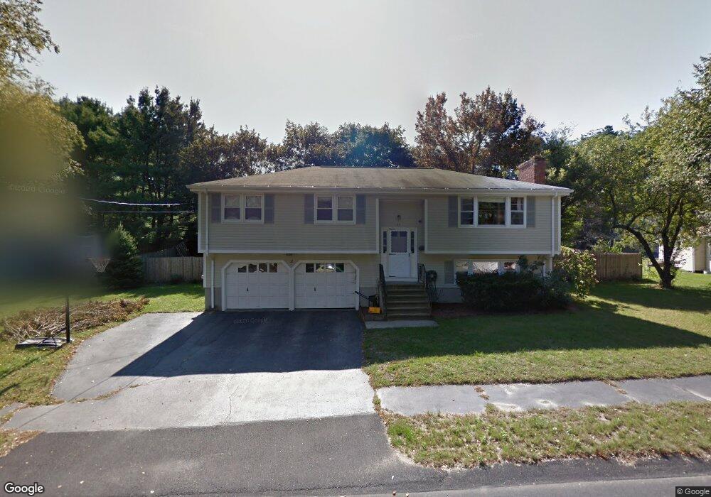 32 Julia Rd, Needham, MA 02492 - photo 1