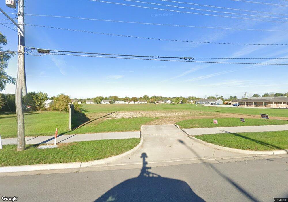 934 N Main St, Bluffton, IN 46714 - photo 1