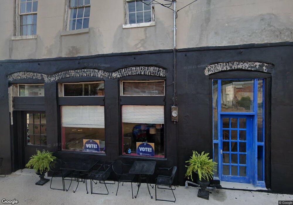 227 N Martin Luther King jr St, Natchez, MS 39120 - photo 1