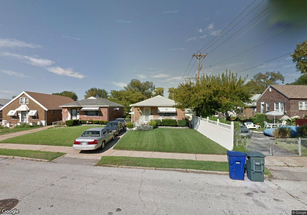 4613 Kossuth Ave, Saint Louis, MO 63115 - photo 1