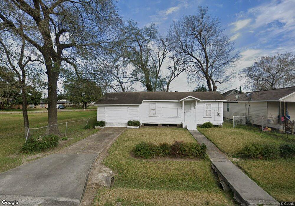 3703 Chickering St, Houston, TX 77026 - photo 1