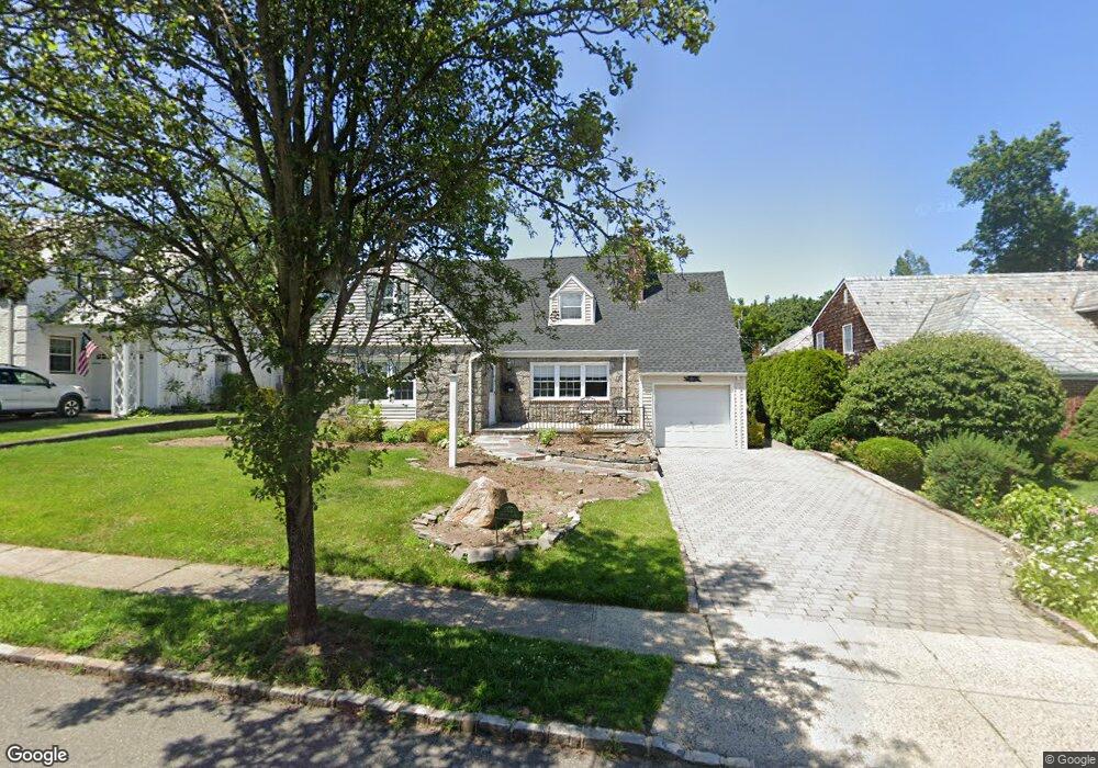 103 Webster Ave, Manhasset, NY 11030 - photo 1