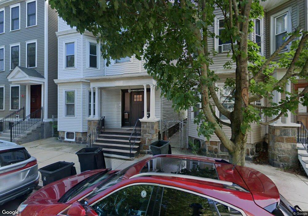 577 E 8th St, Boston, MA 02127 - photo 1
