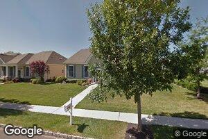 8 Liedtke Dr, Cranbury, NJ 08512