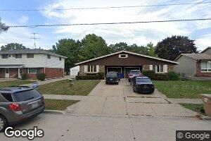 9033 17th Ave, Kenosha, WI 53143
