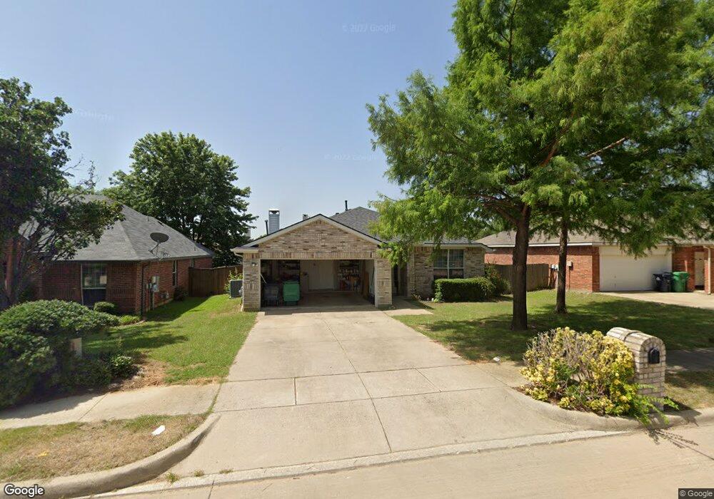 2704 Hilcroft Ave, Denton, TX 76210 - photo 1