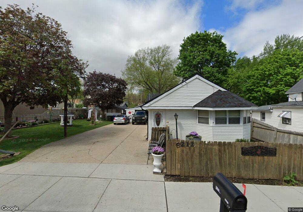 6212 SE 2nd St, Des Moines, IA 50315 - photo 1