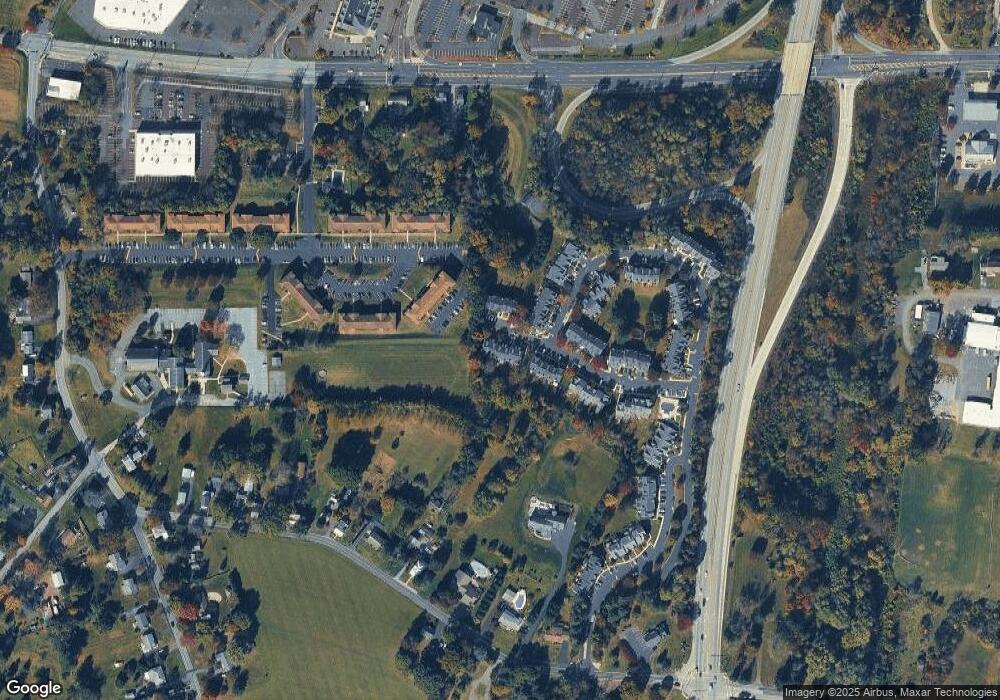 804 Coventry Pointe Ln, Pottstown, PA 19465 - photo 1