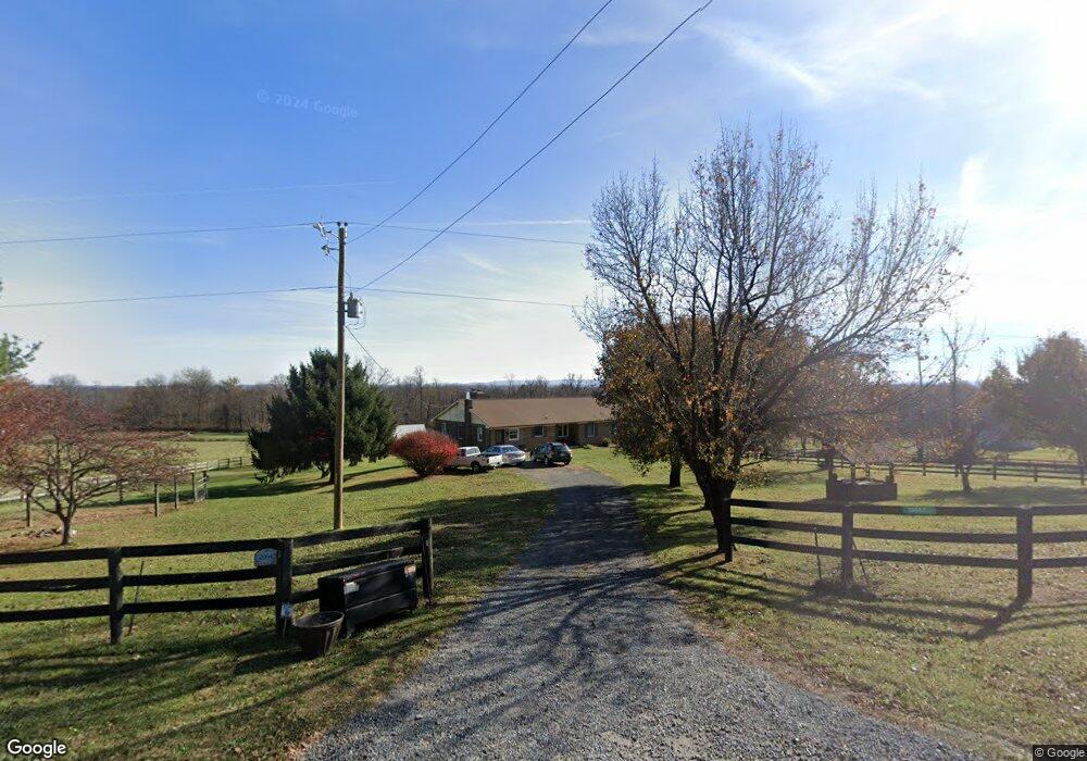 20042 Ridgeside Rd, Bluemont, VA 20135 - photo 1